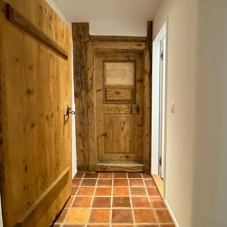 A Knight's Splendid * Buren an der Aare