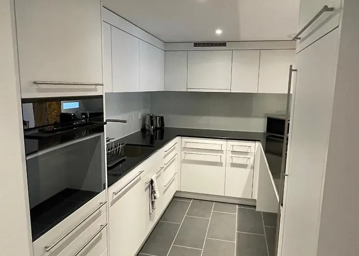 A Knight's Splendid * Buren an der Aare