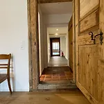 A Knight's Splendid Buren an der Aare